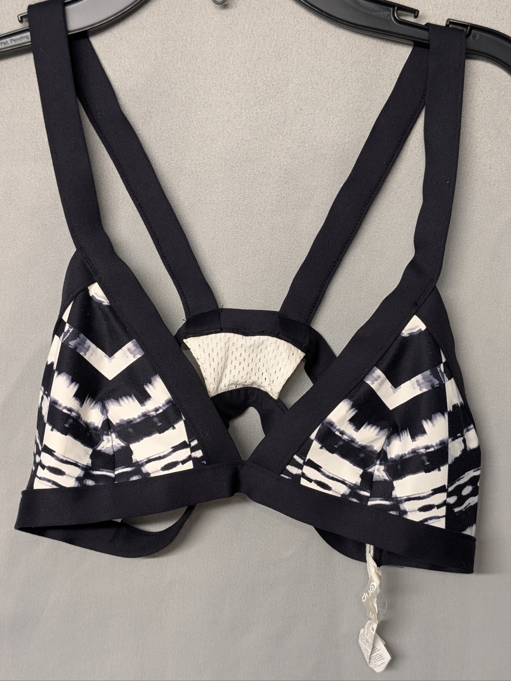 Rip Curl Black & White Graphic Sports Bikini Top Size M